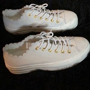 Chuck Taylor All Star Frilly Thrills Platform